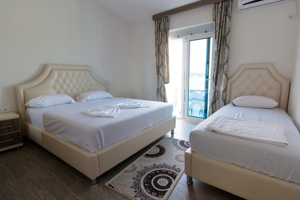 A3 Apartments Ulcinj Esterno foto