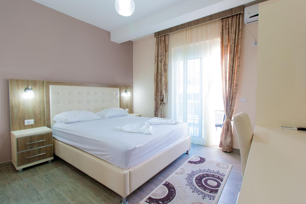 A3 Apartments Ulcinj Esterno foto