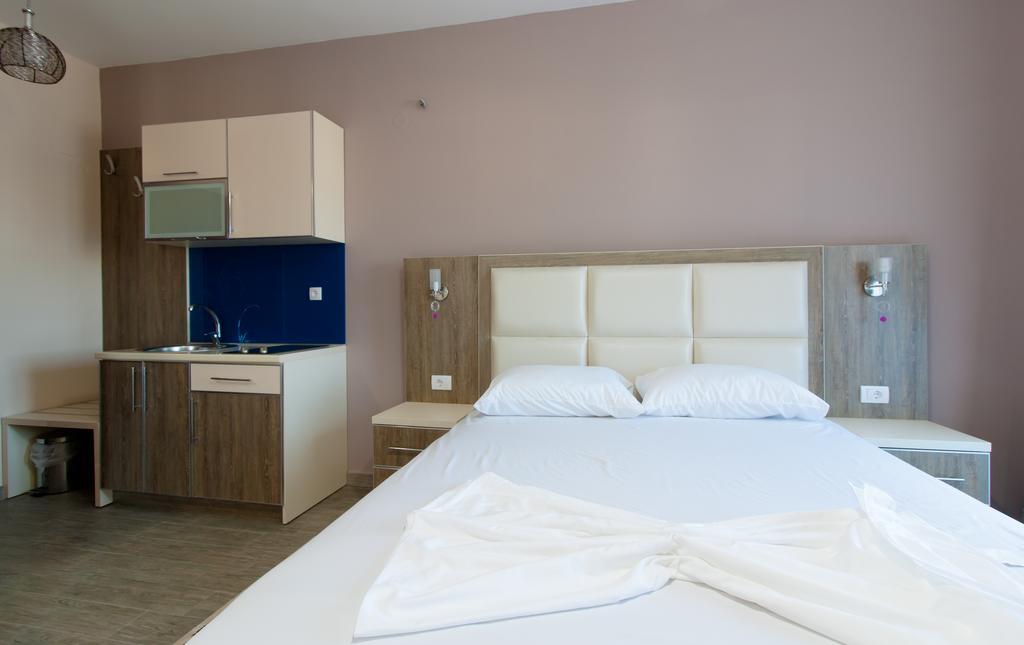A3 Apartments Ulcinj Esterno foto